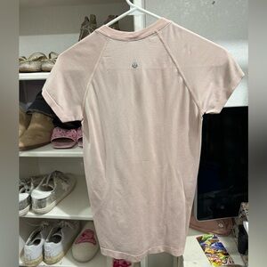 Lululemon Swiftly Tech Short Sleeve